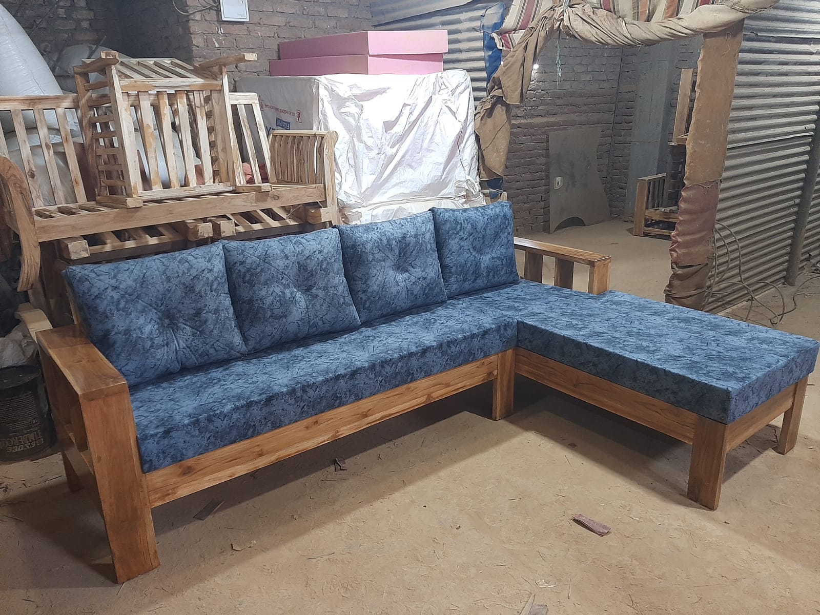 WOODEN SOFA SET